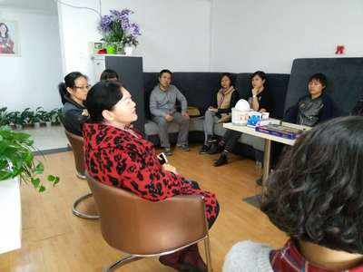 美齡心理咨詢中心周末免費成長沙龍 心理咨詢師個人成長與專業(yè)成長之繪畫技術(shù)咨詢